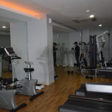 Apartemen Bassura City By Globy Property Jakarta Exterior photo