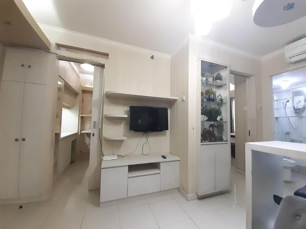Apartemen Bassura City By Globy Property Jakarta Exterior photo